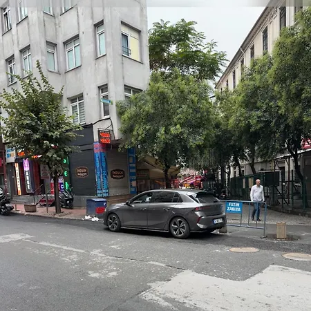 Waw 2 Yatak Odali, Oturma Odasi, Mutfakli Lejlighed Istanbul